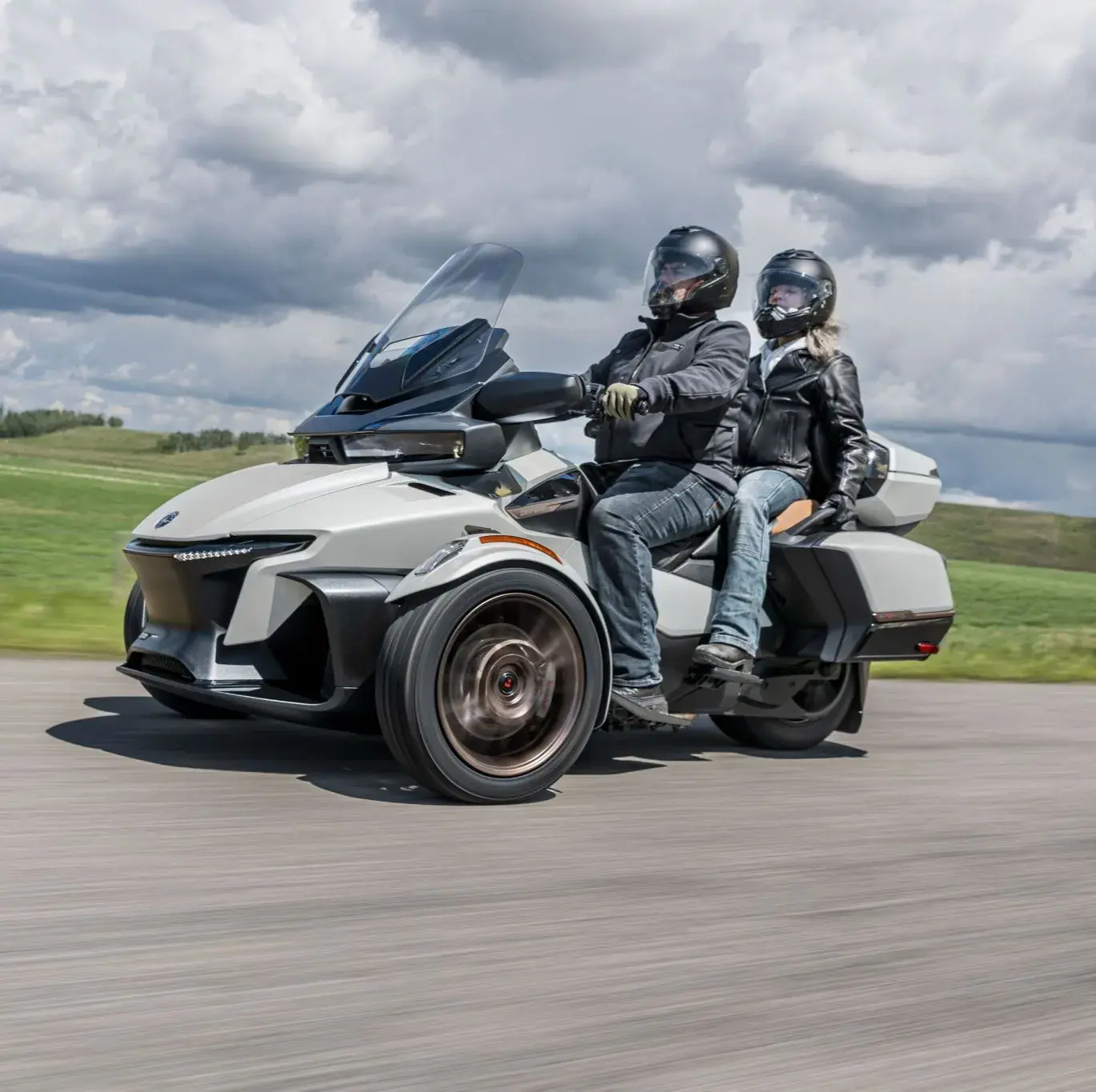 Spyder RT Sea-to-Sky
